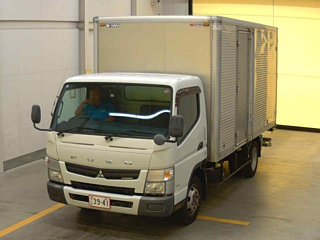 MITSUBISHI CANTER 2015