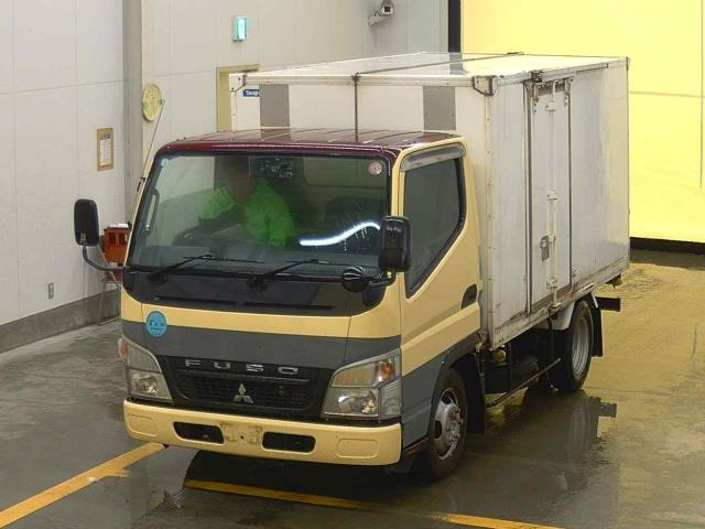 MITSUBISHI CANTER 2009