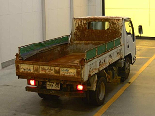 ISUZU ELF 2010
