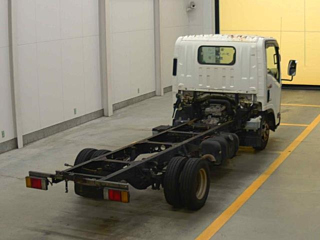 ISUZU ELF 2008