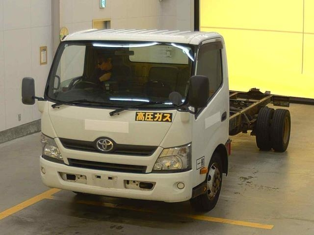 TOYOTA DYNA 2013