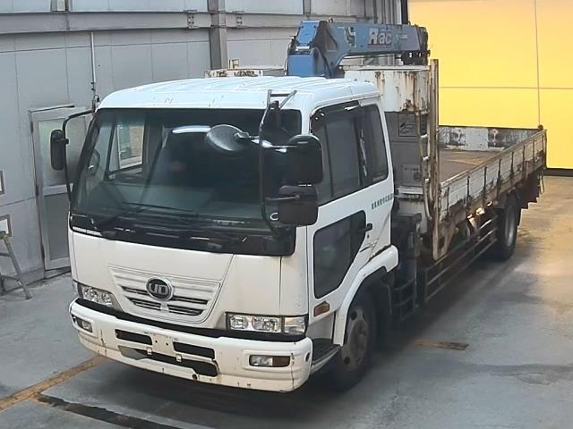 NISSAN CONDOR 2008