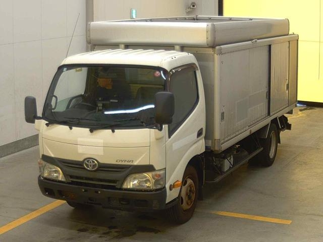 TOYOTA DYNA 2014