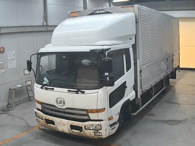 NISSAN CONDOR 2014