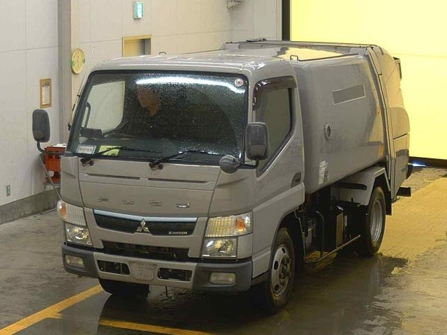 MITSUBISHI CANTER 2017