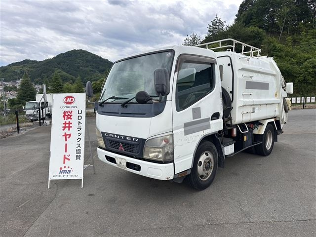MITSUBISHI CANTER 2006