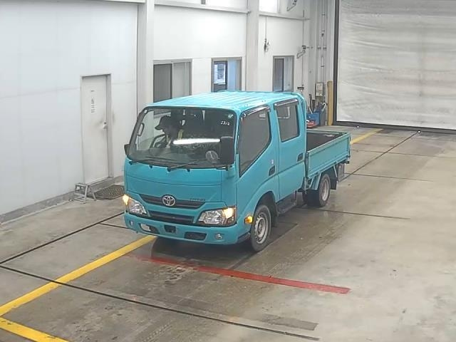TOYOTA DYNA 2018