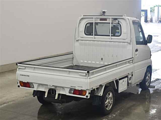 MITSUBISHI MINICAB TRUCK 2010