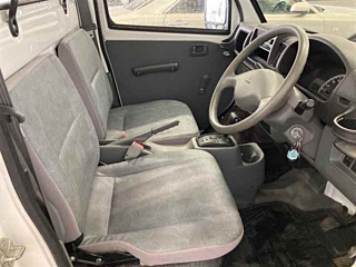 MITSUBISHI MINICAB TRUCK 2010