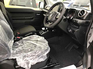 SUZUKI JIMNY 2025