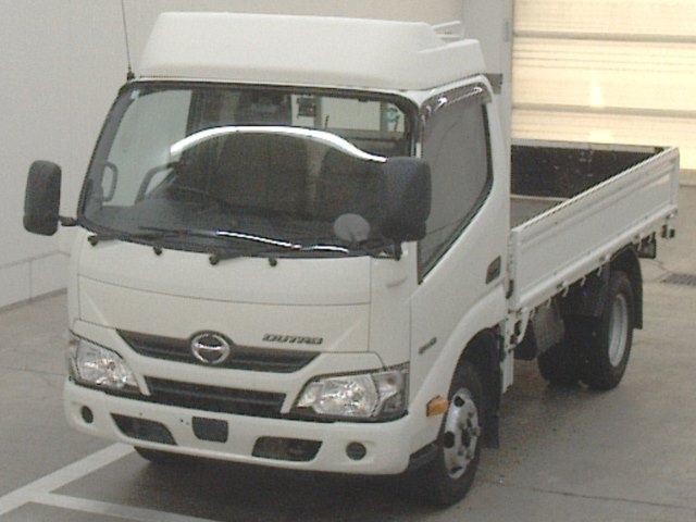 HINO DUTRO 2019