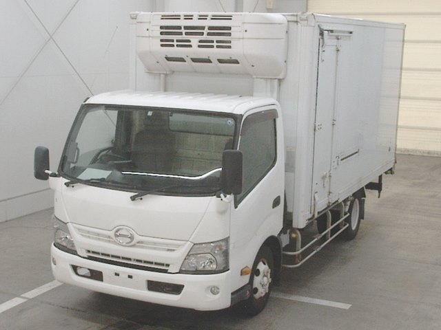 HINO DUTRO 2017