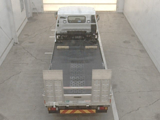 ISUZU ELF 2020