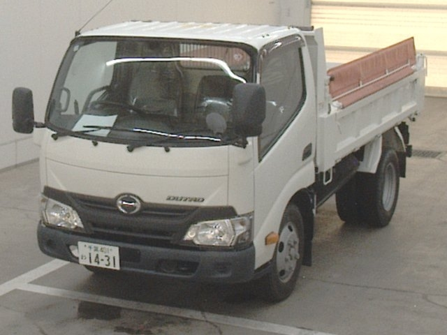 HINO DUTRO 2019