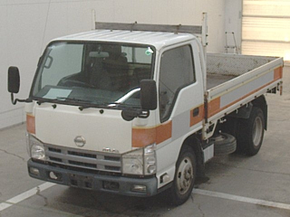 NISSAN ATLAS 2012