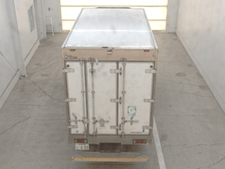 ISUZU ELF 2012