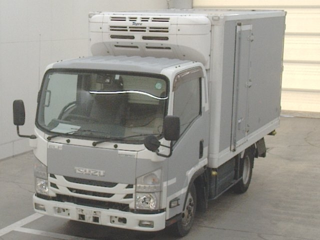 ISUZU ELF 2015