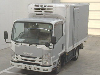 ISUZU ELF 2015