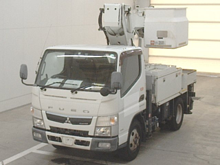 MITSUBISHI CANTER 2017
