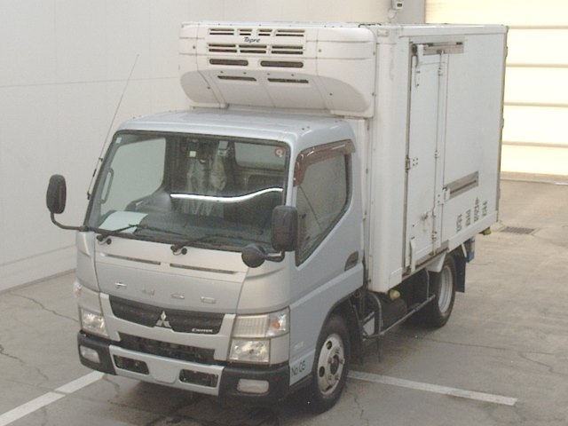 MITSUBISHI CANTER 2014