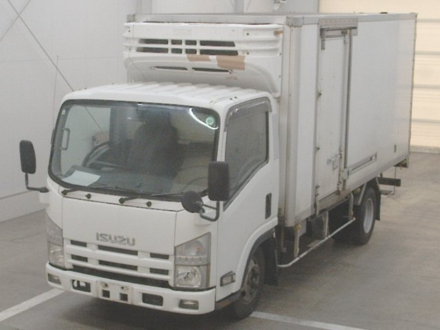 ISUZU ELF 2008