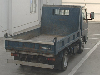 MITSUBISHI CANTER 2011