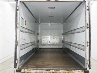 ISUZU ELF 2012