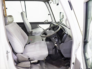 TOYOTA COASTER 2008