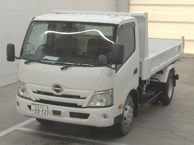HINO DUTRO 2020