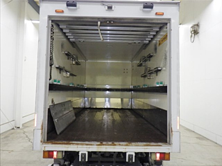 ISUZU ELF 2017