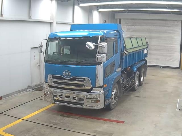 NISSAN UD SERIES 2013