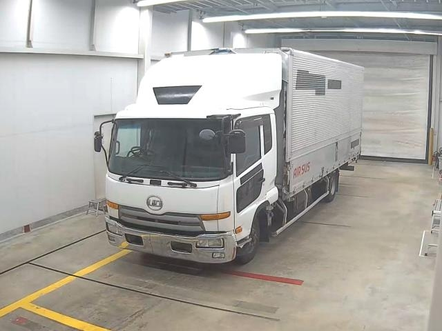 NISSAN CONDOR 2012