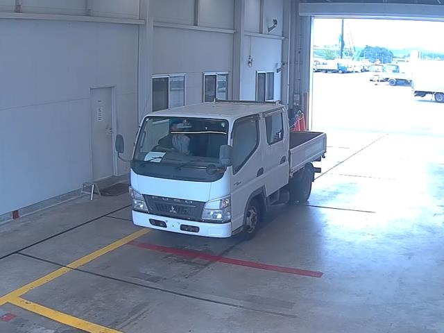 MITSUBISHI CANTER 2009