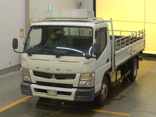 MITSUBISHI CANTER 2011