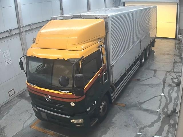 NISSAN UD SERIES 2013