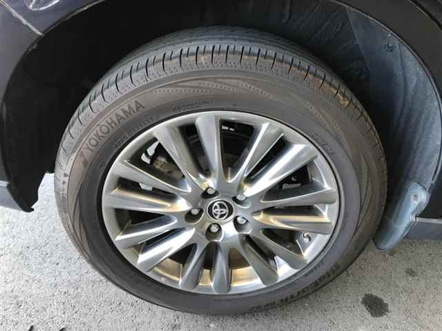 TOYOTA HARRIER 2013
