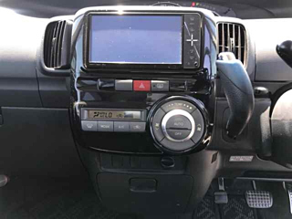 DAIHATSU TANTO 2010