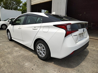 TOYOTA PRIUS 2020