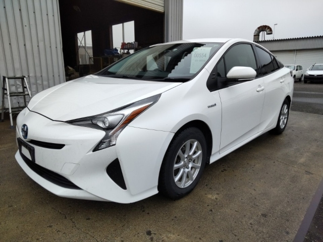 TOYOTA PRIUS 2016