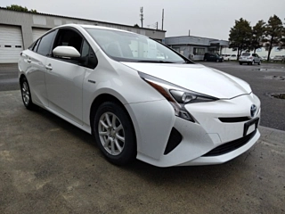 TOYOTA PRIUS 2016
