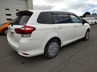 TOYOTA COROLLA FIELDER 2019
