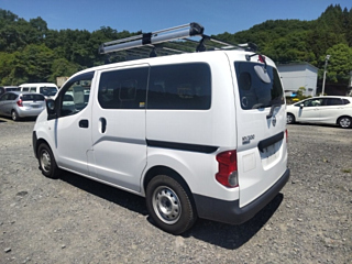NISSAN NV200 2020