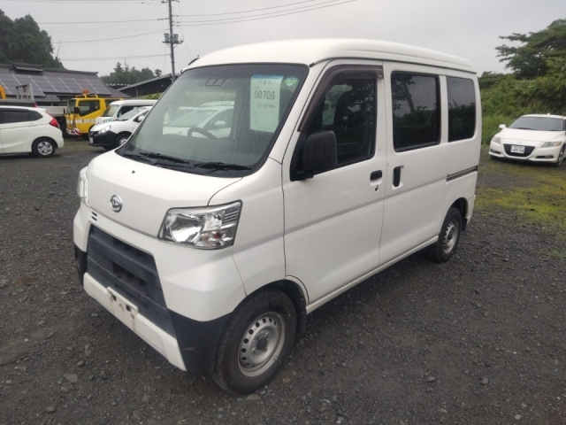 DAIHATSU HIJET VAN 2018
