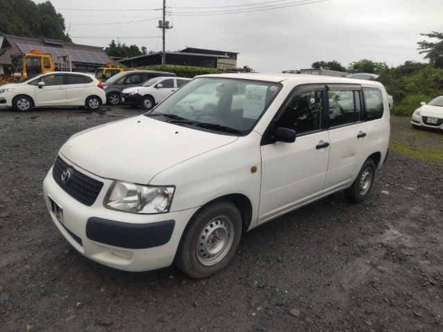TOYOTA SUCCEED 2012
