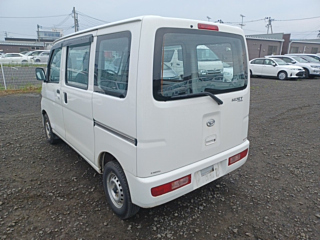 DAIHATSU HIJET VAN 2017