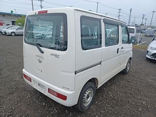 DAIHATSU HIJET VAN 2017