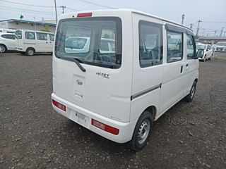 DAIHATSU HIJET VAN 2017