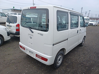 DAIHATSU HIJET VAN 2017