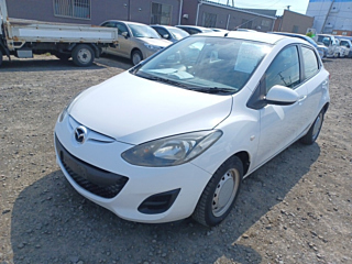 MAZDA DEMIO 2014