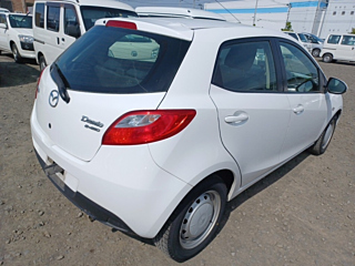 MAZDA DEMIO 2014